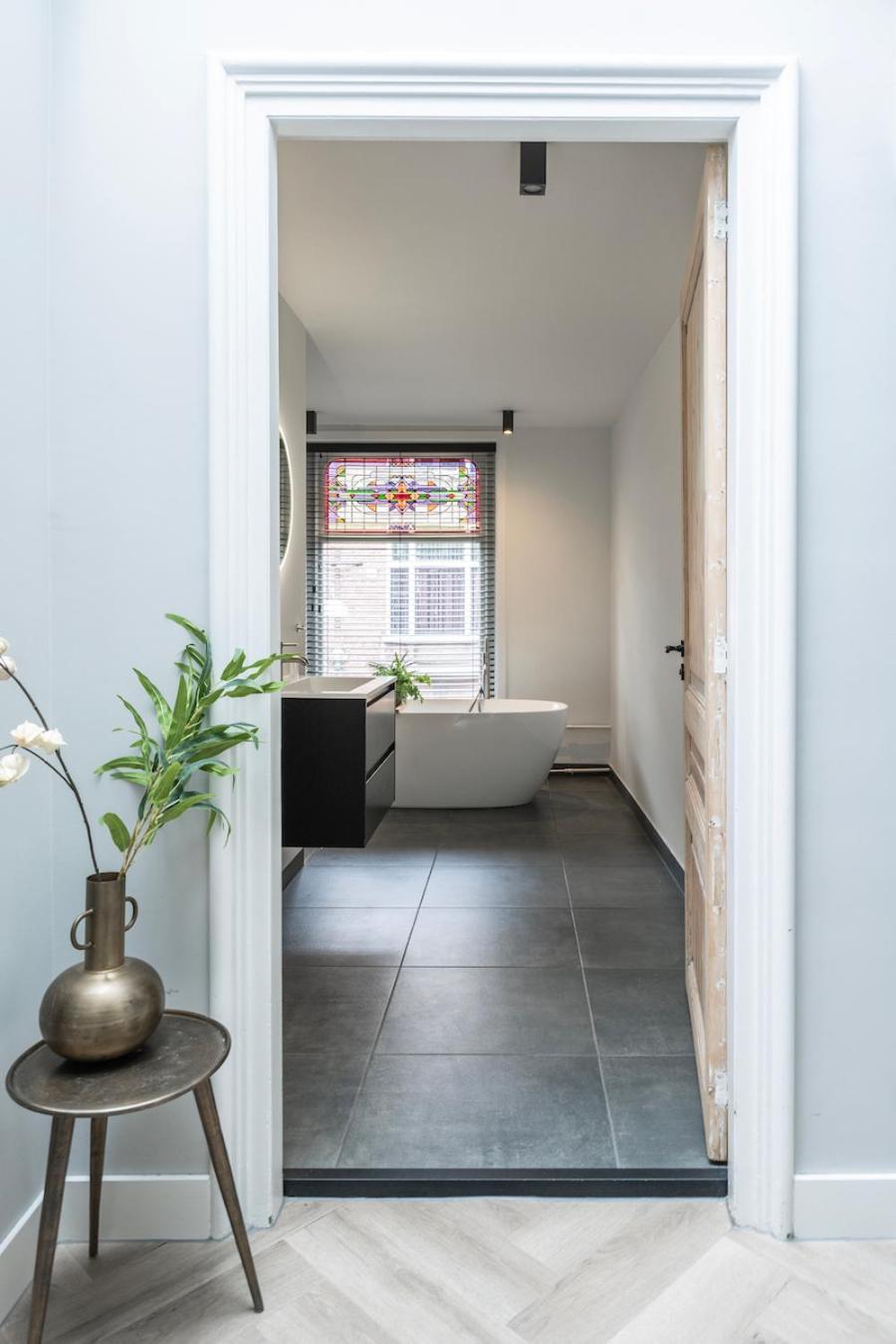 Xxl Loft With Bath Located Stadsvilla Тилбург Екстериор снимка